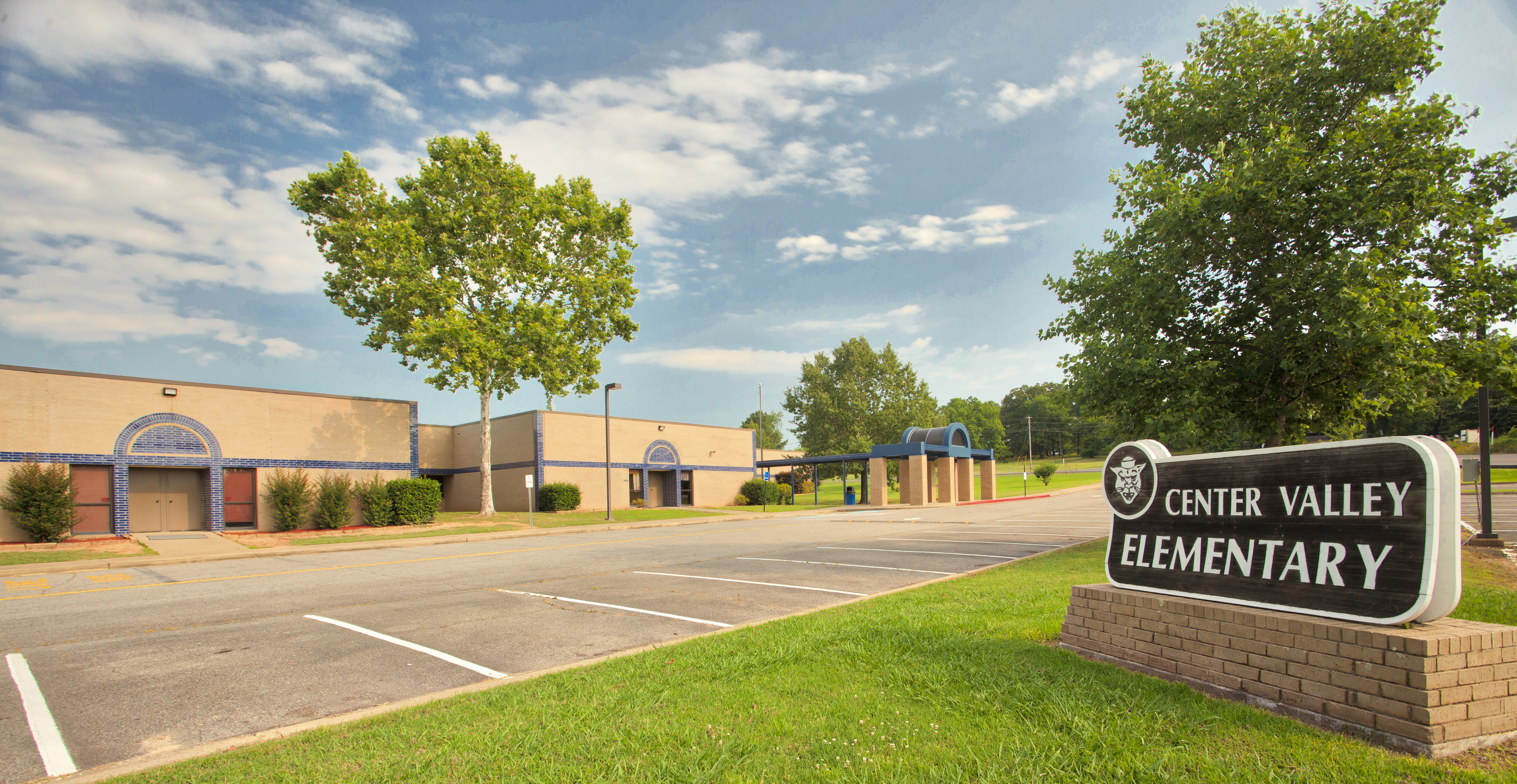Center Valley Elementary building front and sign