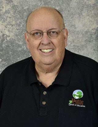 Portrait photo of Howard Ferguson