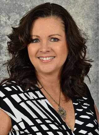 Portrait Photo of Amy Christianson