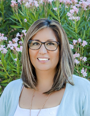 Patricia Nunez's headshot